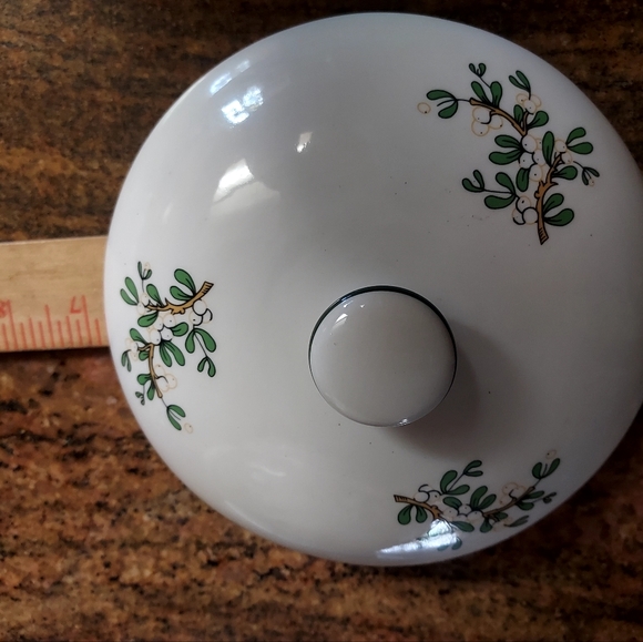 Cuthbertson Christmas Tree Soup Tureen Retired Piece. - Picture 10 of 11